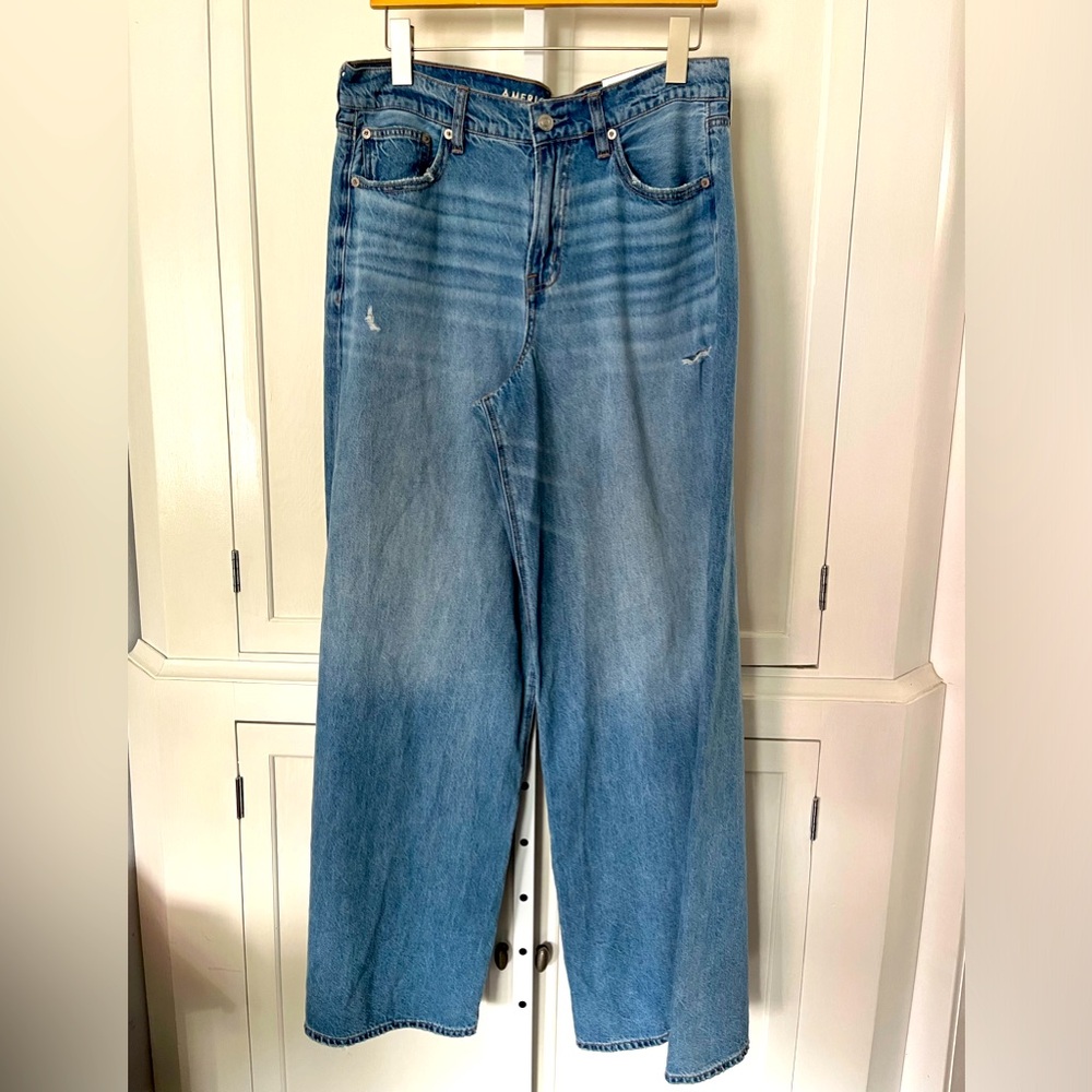 A E O  | 10 | NWT | Dreamy Wide Leg - Picture 3 of 15